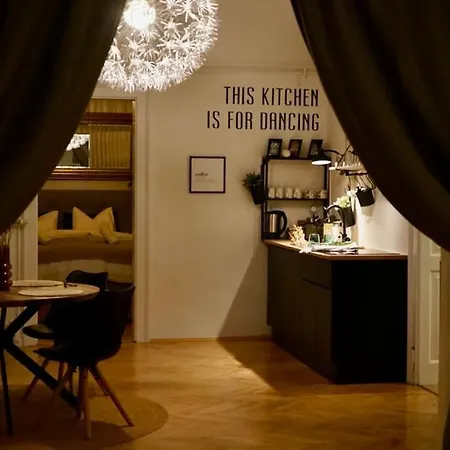 Apartment Lendloft: Altbaumodern & Lendviertel Chic *